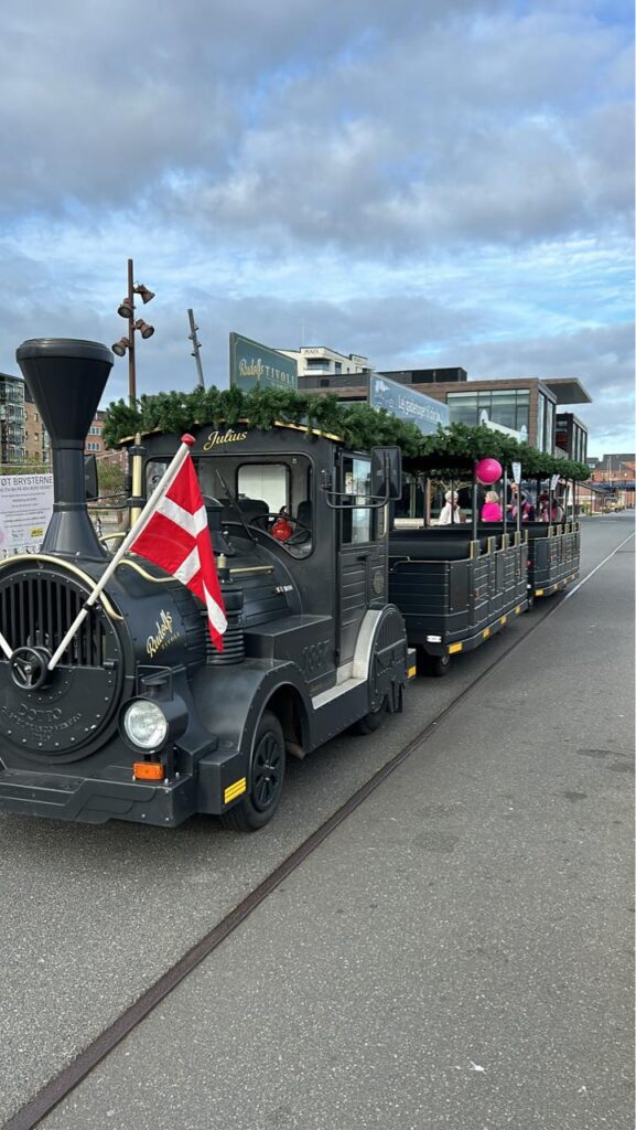 484363944_1121530046438945_518106920904404989_n